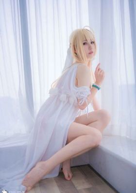 全红婵回母校现场示范压水花