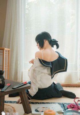赤裸迷情