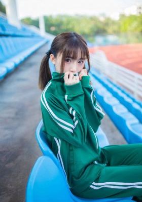 火车上荫蒂添的好舒服图片