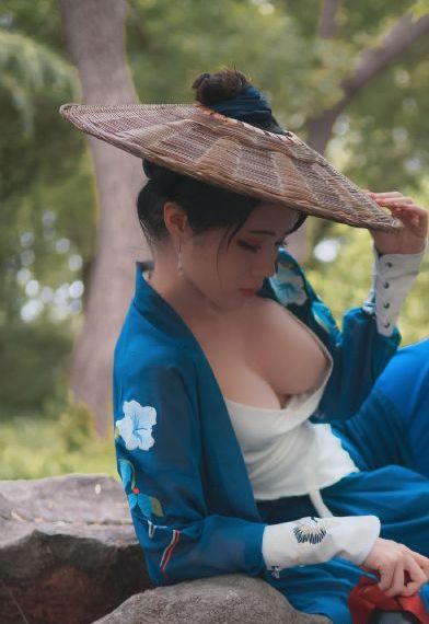 《少年的你》郑易职业