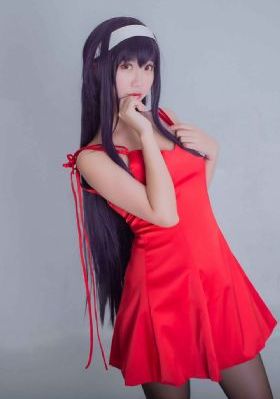 玛露和她的情人
